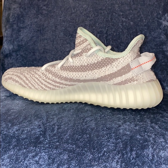 yeezy blue boost 350 v2 sneakers
